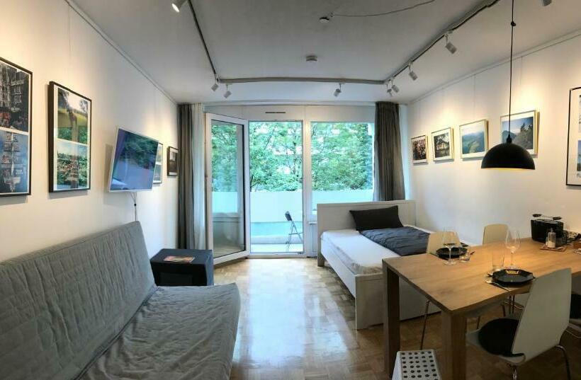 Apartment Schwabing/olympic Park/bmw
