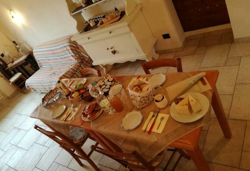 مبيت وإفطار Ai Pianai