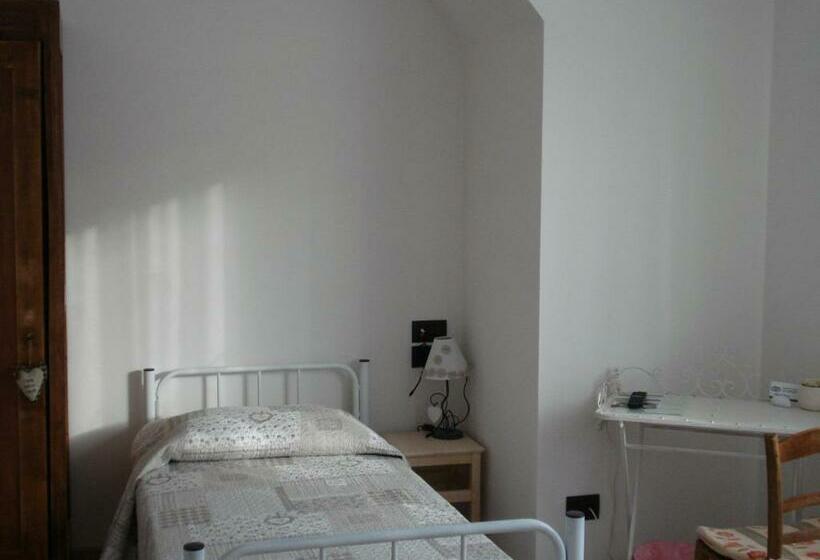 مبيت وإفطار Ai Pianai