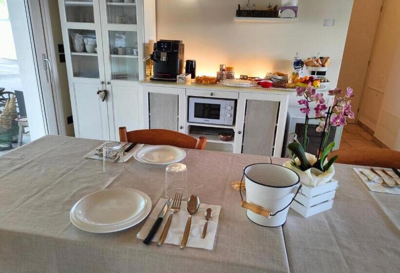 مبيت وإفطار Ai Pianai