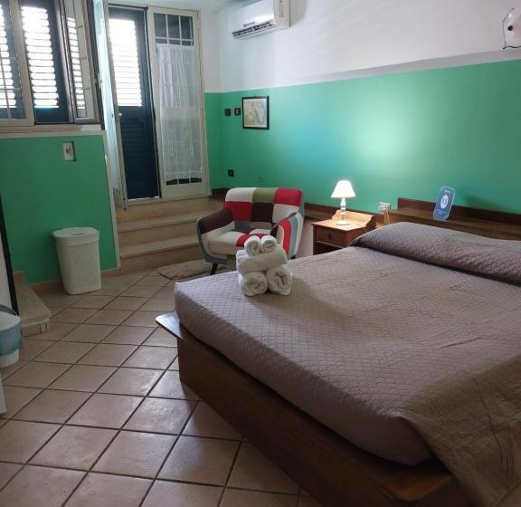 ベッドアンドブレックファースト Albachiara