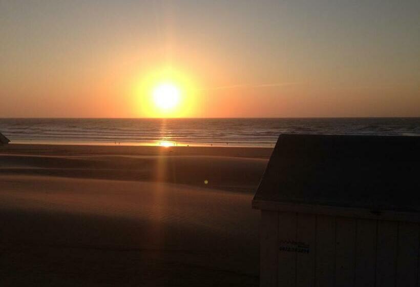 住宿加早餐  Comfort Aan Zee Guestrooms