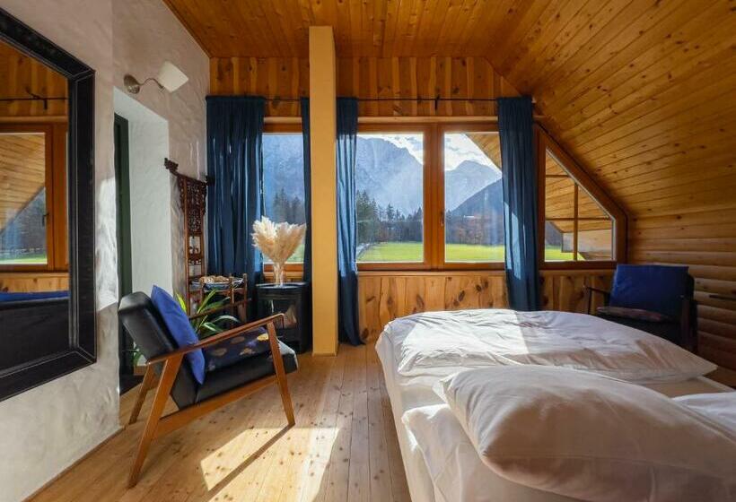 تختخواب و صبحانه Hiša Ojstrica