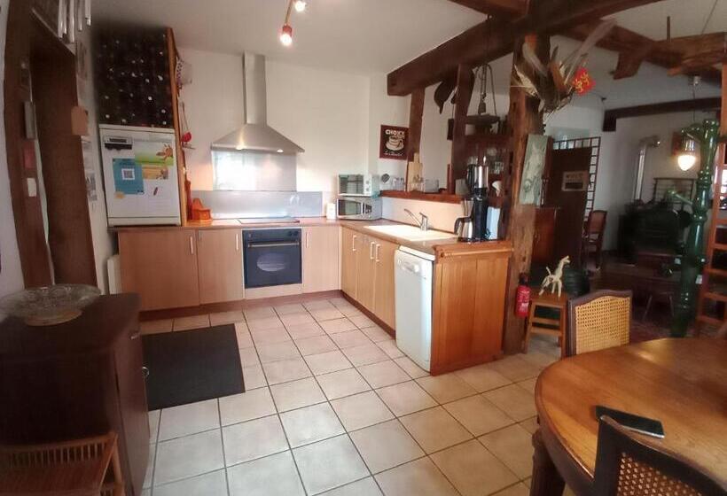 مبيت وإفطار La Grande Mardelle   La Grange