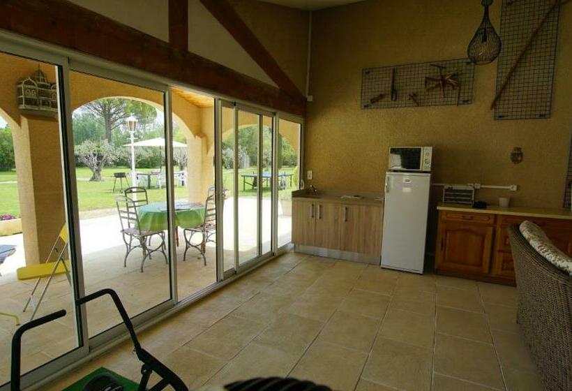 צימר Leflory Sun