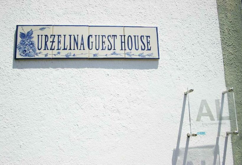 Bed and Breakfast Urzelina Guesthouse