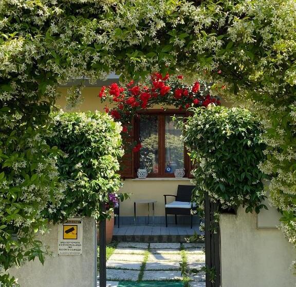 Bed and Breakfast Villa Dei Cedri