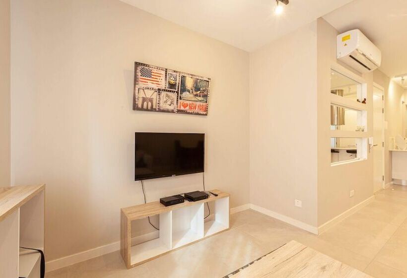 Brand New 1br In Central Malta Hosted By Sweetstay