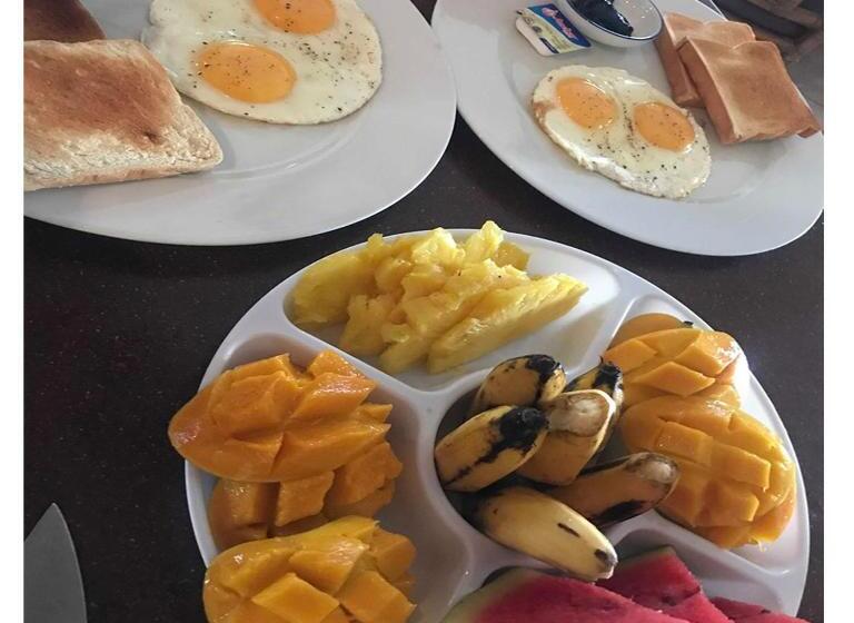 Cabilao Sunset Dive & Beach Resort