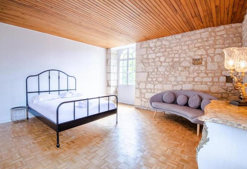 Castle Life At Saint Benoît La Forêt