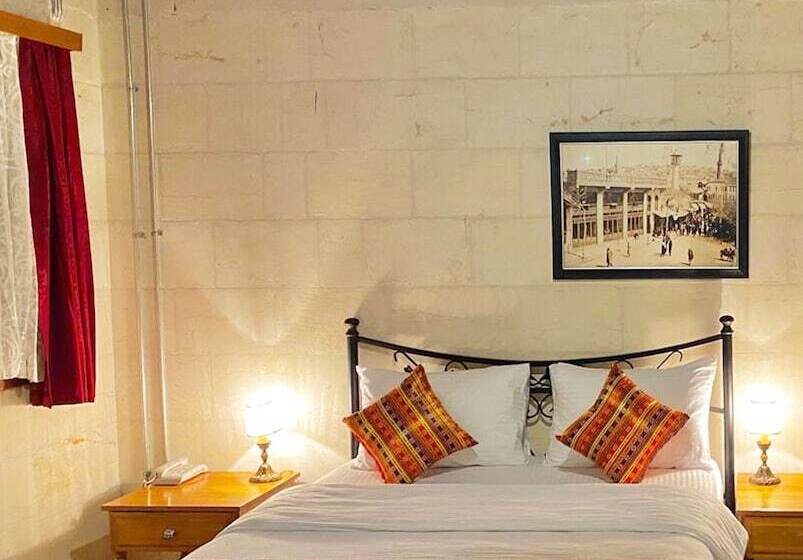 Dilek Hanım Konagi Butik Otel