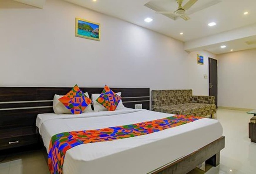 Fabhotel Grand Raj