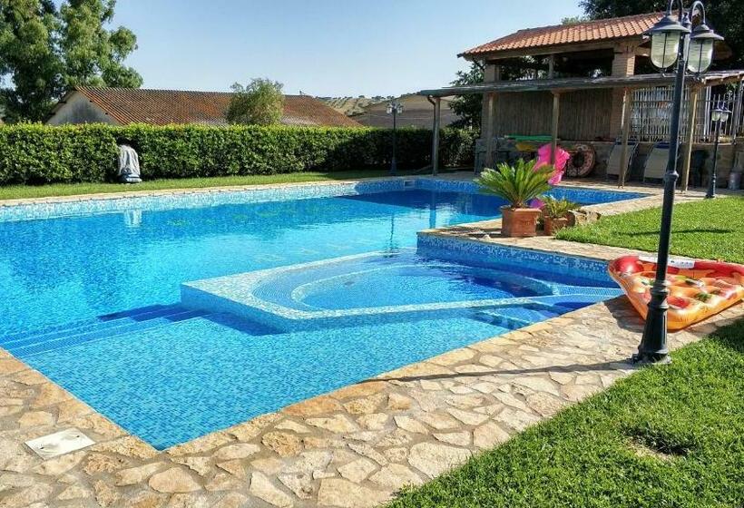 هتل Agriturismo L Albatro