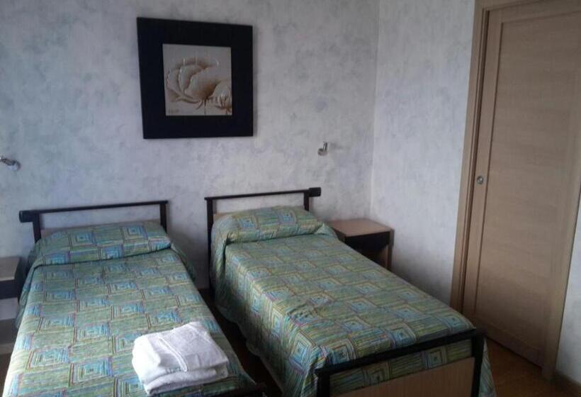 فندق Agriturismo L Antico Carro