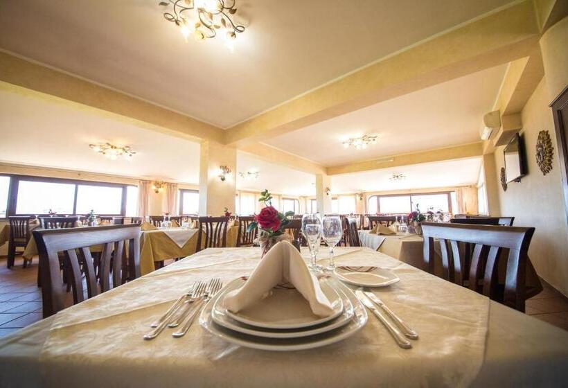 ホテル Agriturismo L Antico Carro