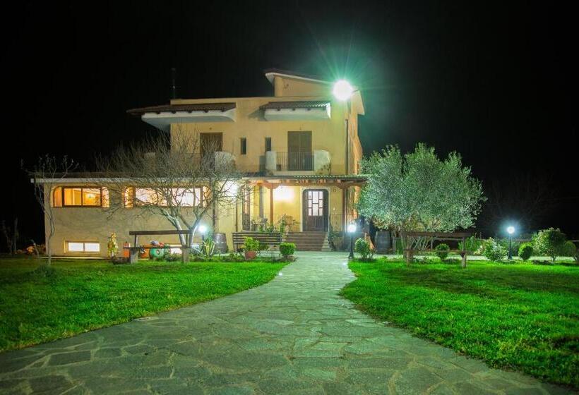 ホテル Agriturismo L Antico Carro