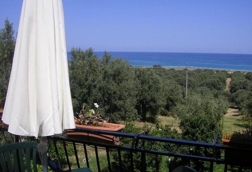 فندق Agriturismo Torre Rinusa