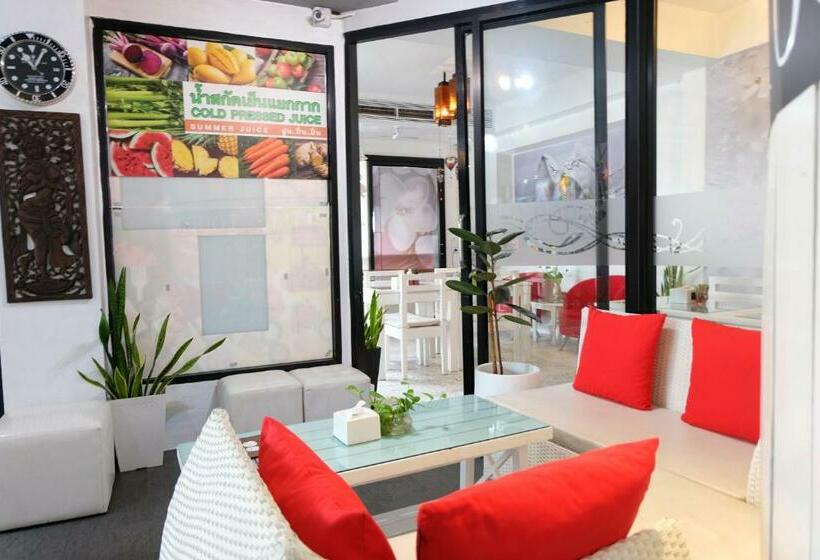 酒店 Baanpoon Apartment