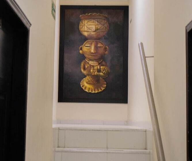 Отель Calarca N1