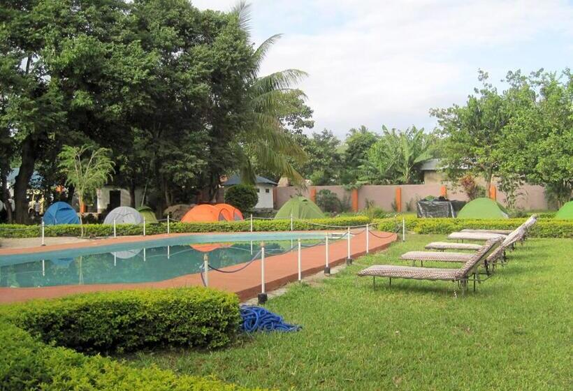 فندق Fig Tree Lodge Camp