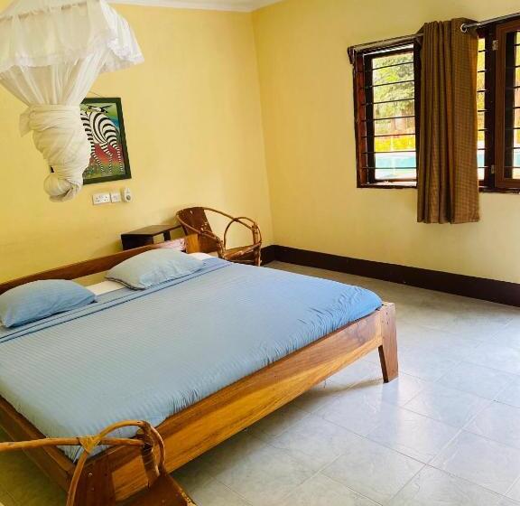 فندق Fig Tree Lodge Camp