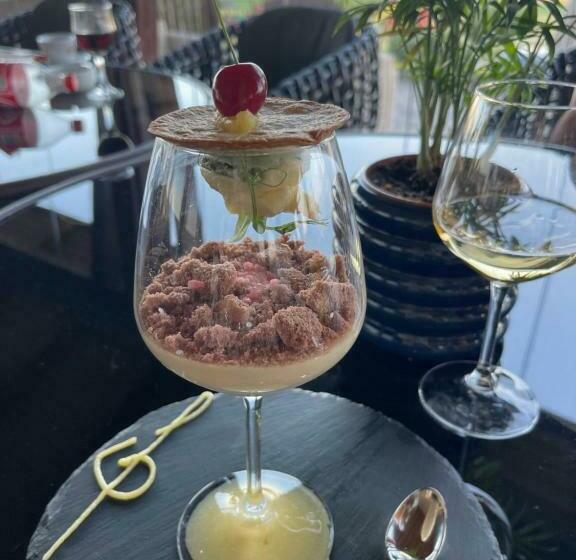 فندق Pensiunea Casa Buna