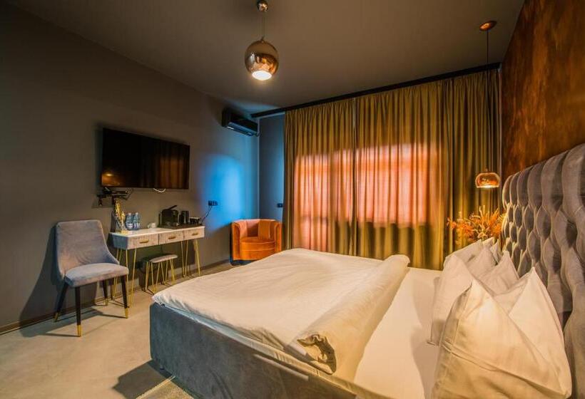 فندق Pensiunea Casa Buna