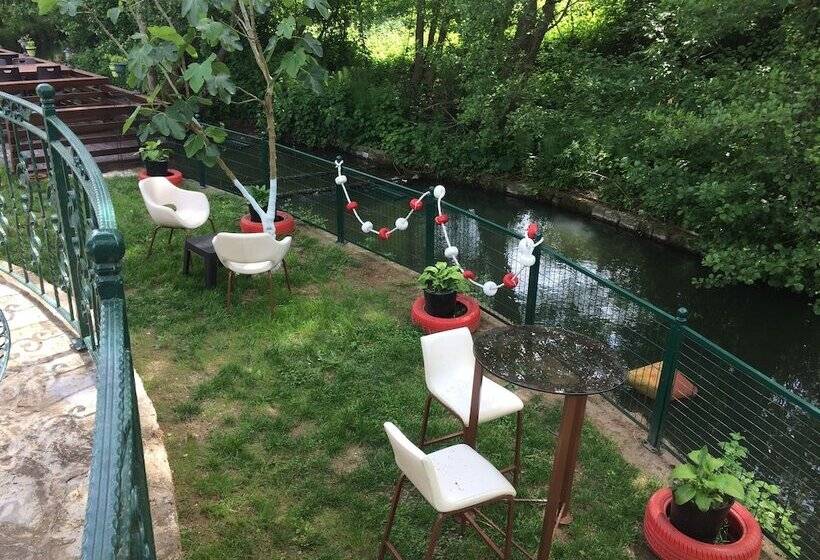 هتل Sarikonaklar Garden Village