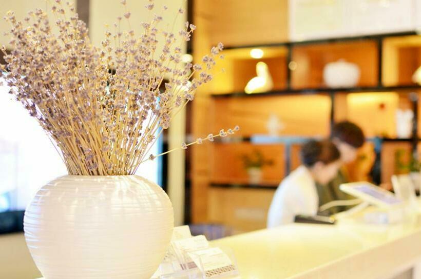 Lavande Hotel Suzhou Guanqian