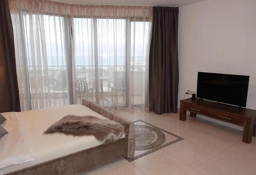 Millennium Apart Complex