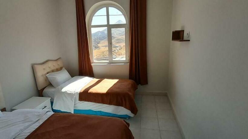 Sunrise Nemrut Güneş Motel