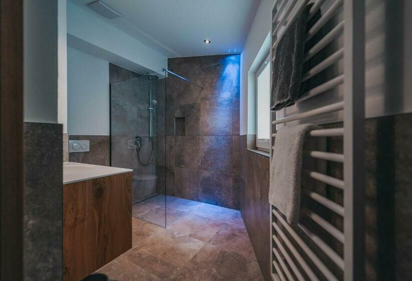 پانسیون Arlhome   Zuhause Am Arlberg