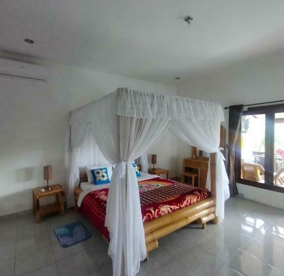 פנסיון Bukit Luah Sidemen