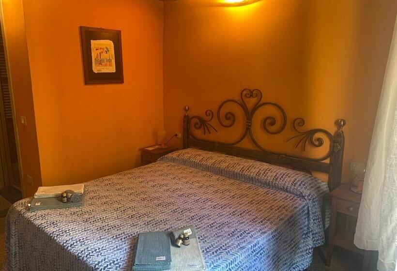 پانسیون Cà Della Valletta