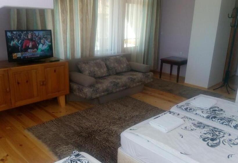 Пансион Guest House Garbevi