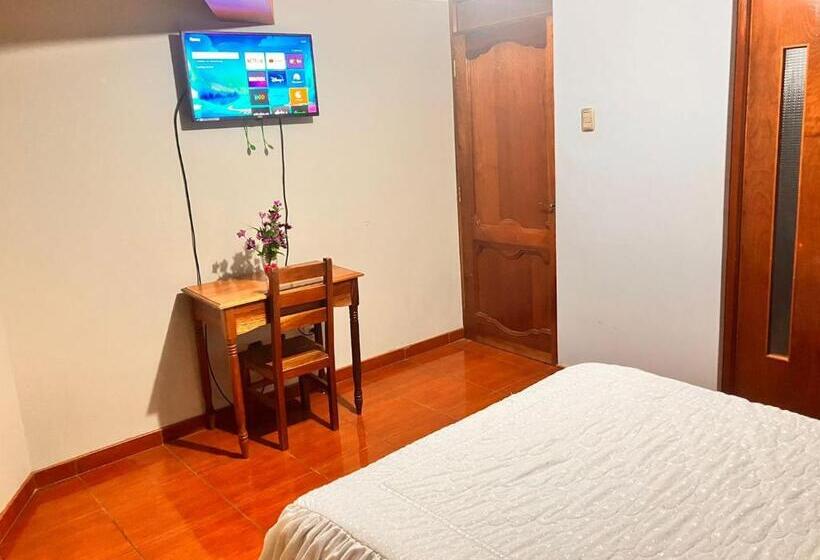 پانسیون Hostal El Rancho