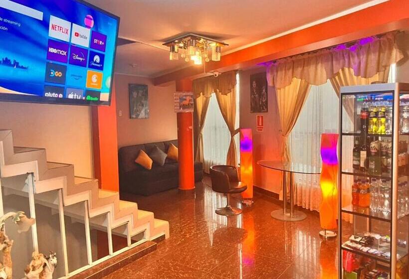 پانسیون Hostal El Rancho