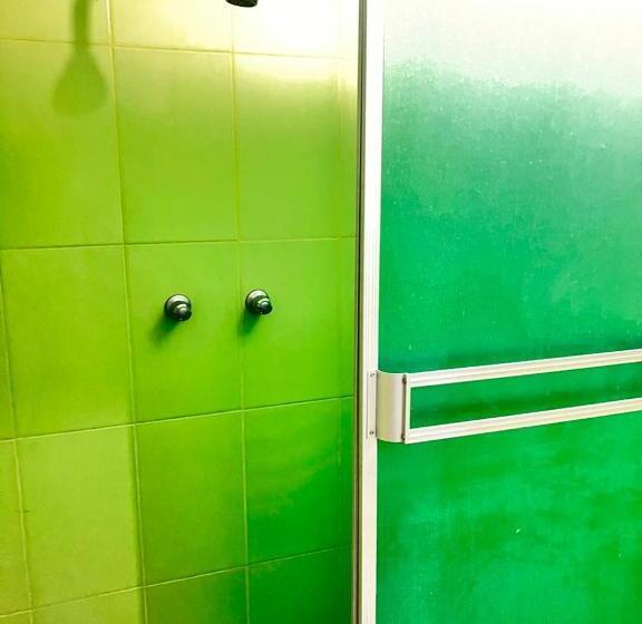 پانسیون Hostal El Rancho