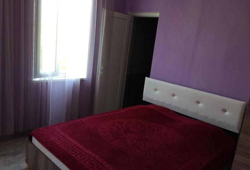 پانسیون House Near The Black Sea