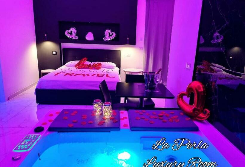 ペンション La Perla Luxury Room