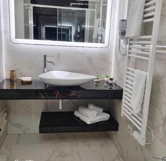 ペンション La Perla Luxury Room