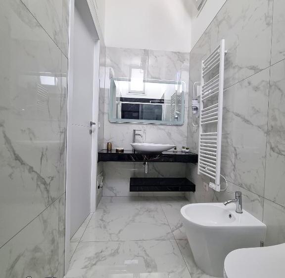 ペンション La Perla Luxury Room