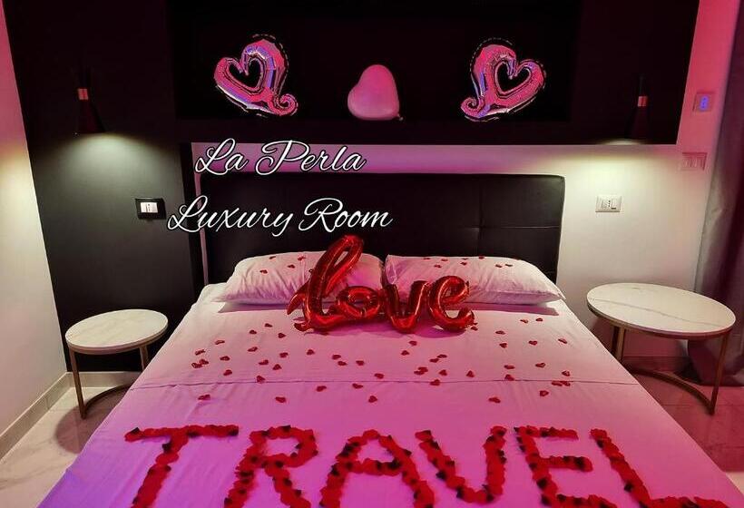 ペンション La Perla Luxury Room