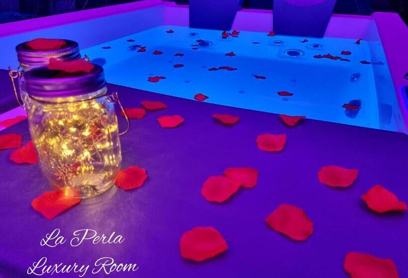 ペンション La Perla Luxury Room