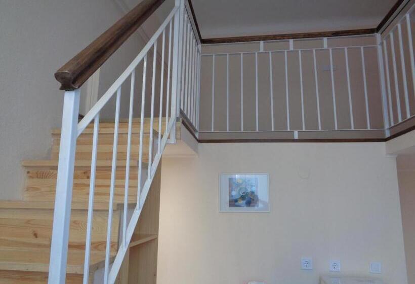 بنسيون Loft House Budapest