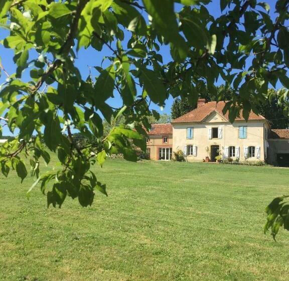 Пансион Maison Du Guit