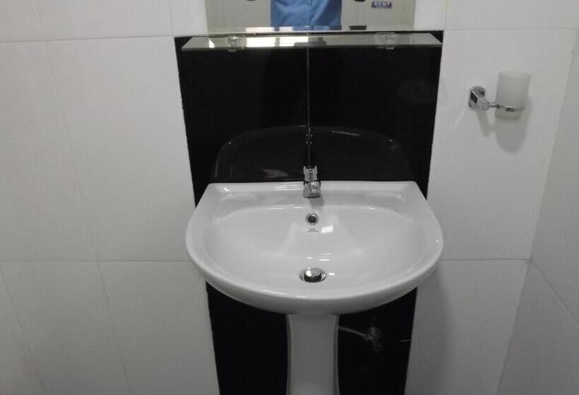 פנסיון Silver Meir Bungalow