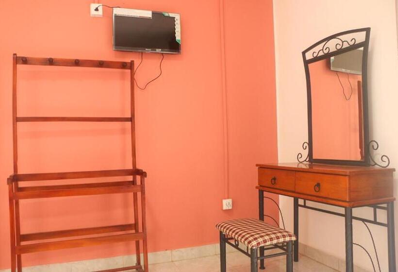 פנסיון Silver Meir Bungalow