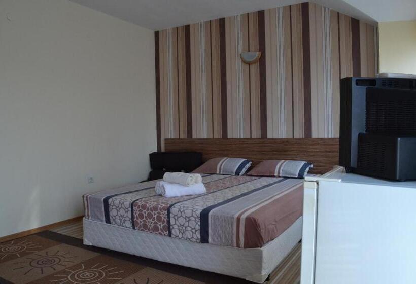 بنسيون Stella Del Mare Guest House