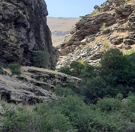 بنسيون Vakantieboerderij La Balsa